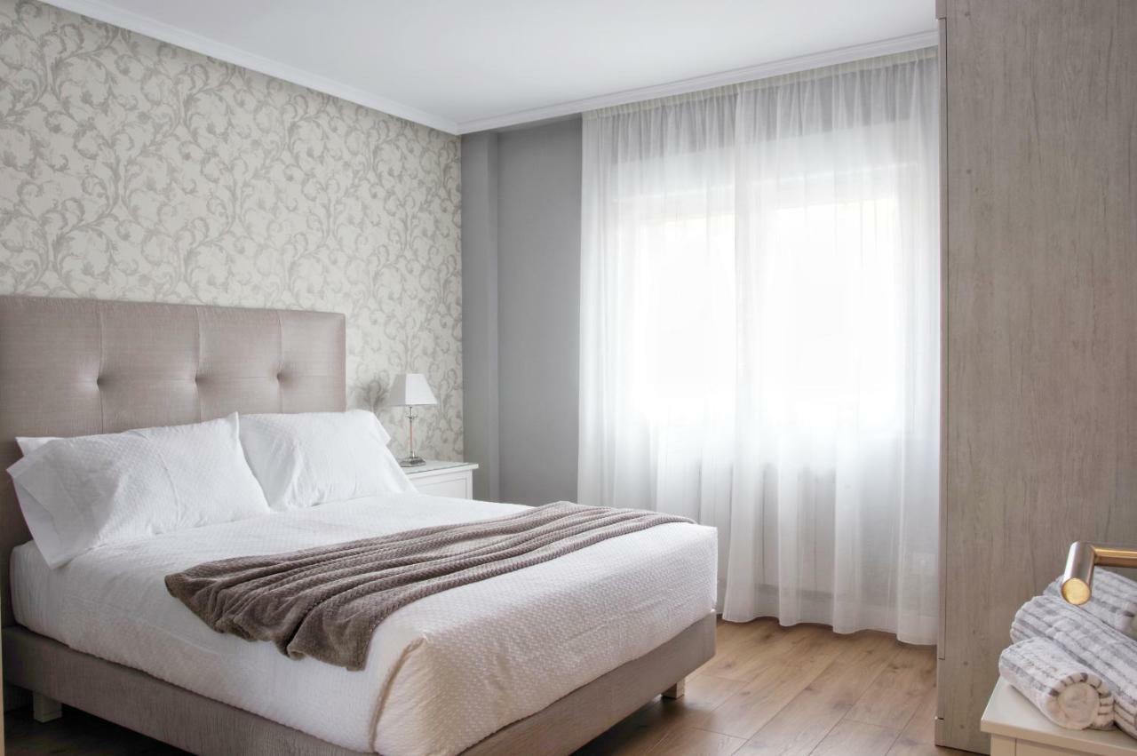 Apartamentos Bahia San Lorenzo Gijón Exterior foto